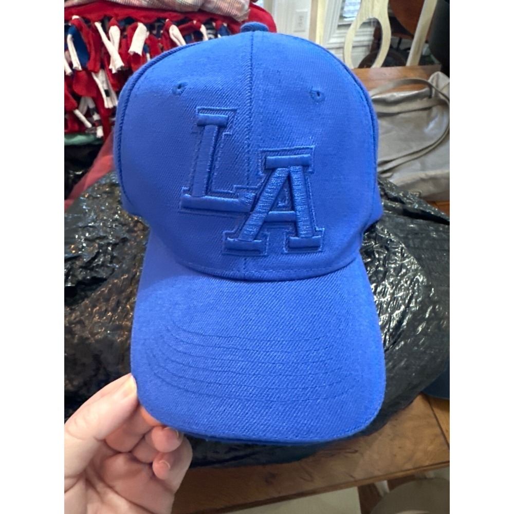 LA hat one size‎